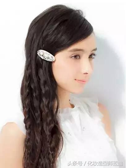 头发扎什么发型回头率高,教你一分钟弄头发