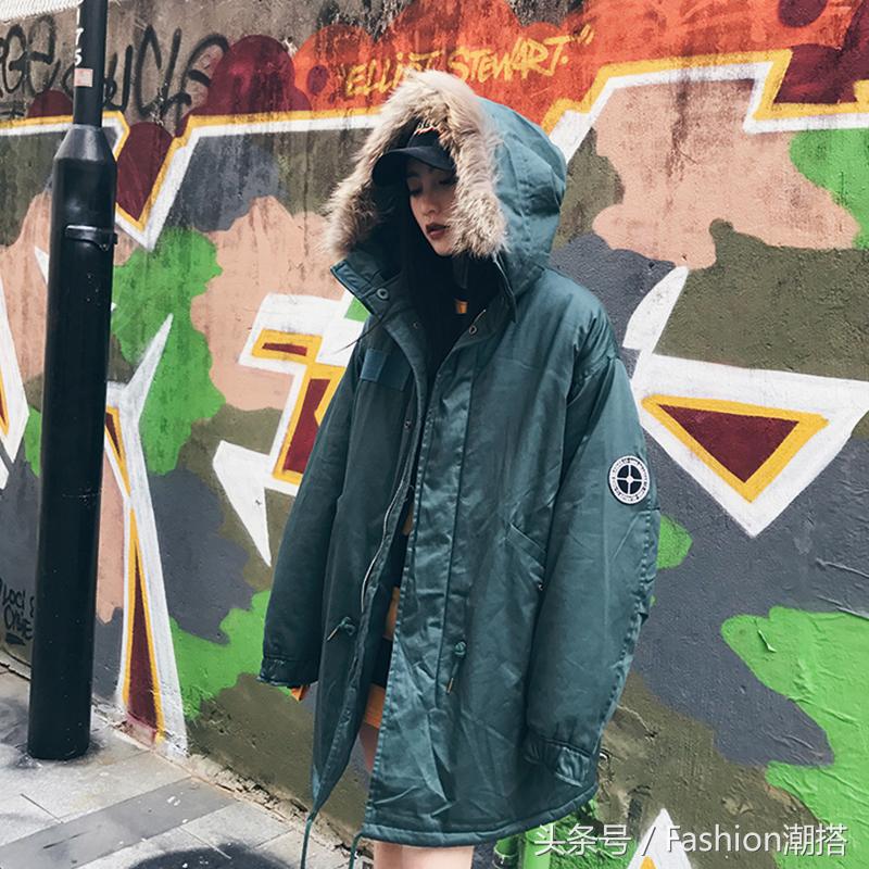 冬天来了羽绒服一定不能忘穿,冬天来了第一件羽绒服