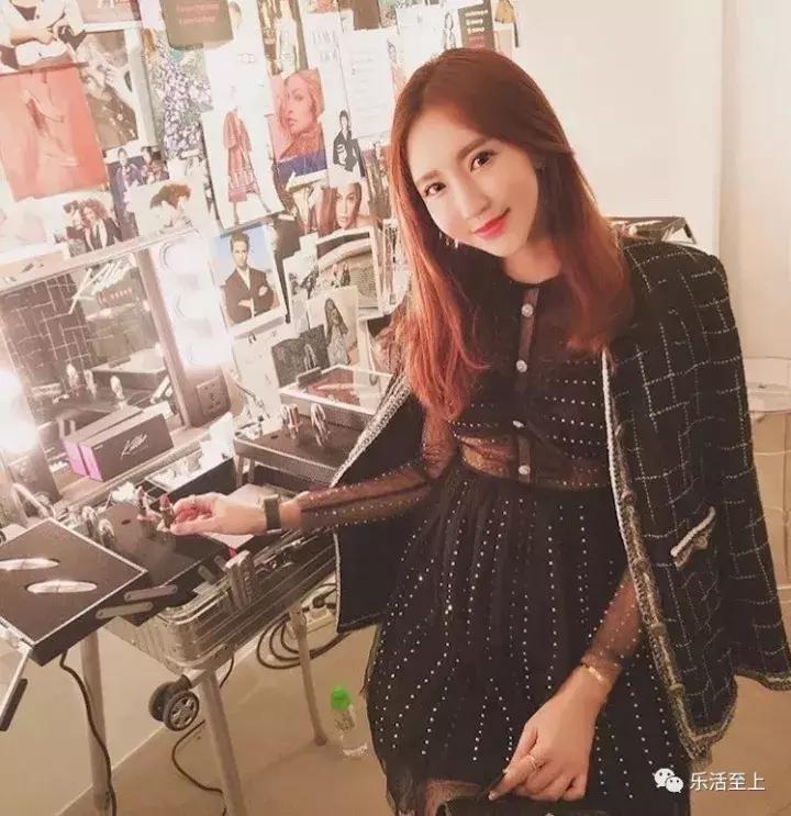 张国荣*用御**、为baby婚礼作设计的时尚教父，倾力做了一支杀手口红