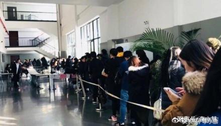 没开玩笑中戏同款羽绒服,中戏同款羽绒服是真的吗