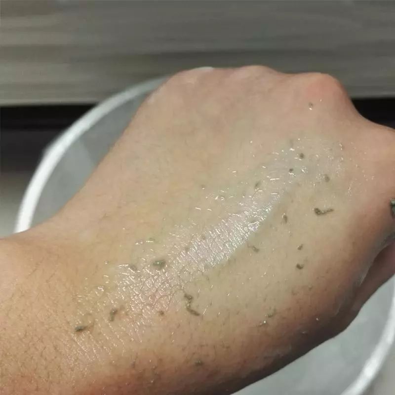 使劲把皮肤上的泥搓出来好不好,身体去角质搓泥最好的方法