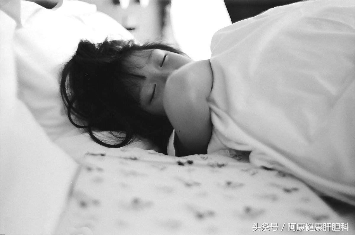 哮喘原因,为何哮喘会在下半夜发作