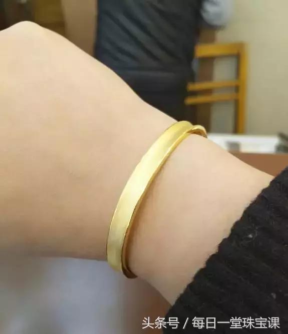 女人必买的金银镯,女人银手镯推荐
