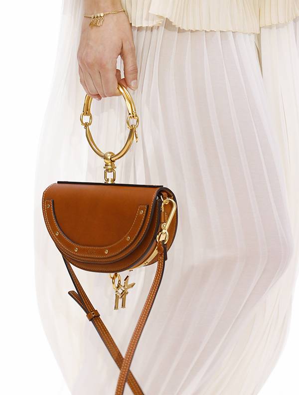 坐在家里买东西,chloe爆款