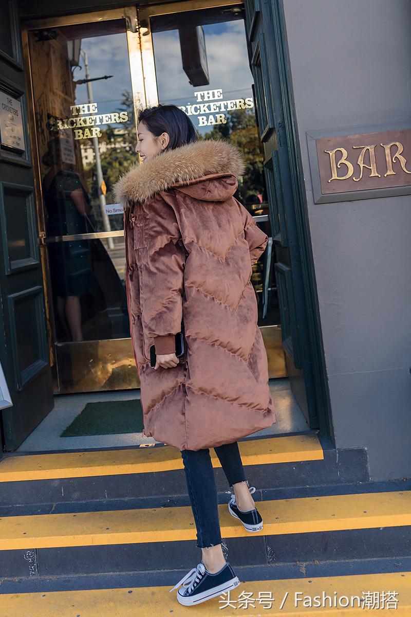 冬天来了羽绒服一定不能忘穿,冬天来了第一件羽绒服