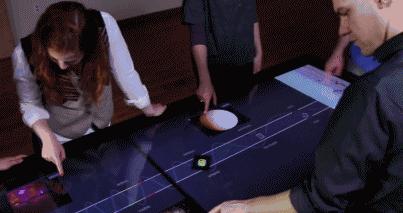 5万元一块的触摸屏你见过吗？无所不能，如同科幻电影一样炫酷