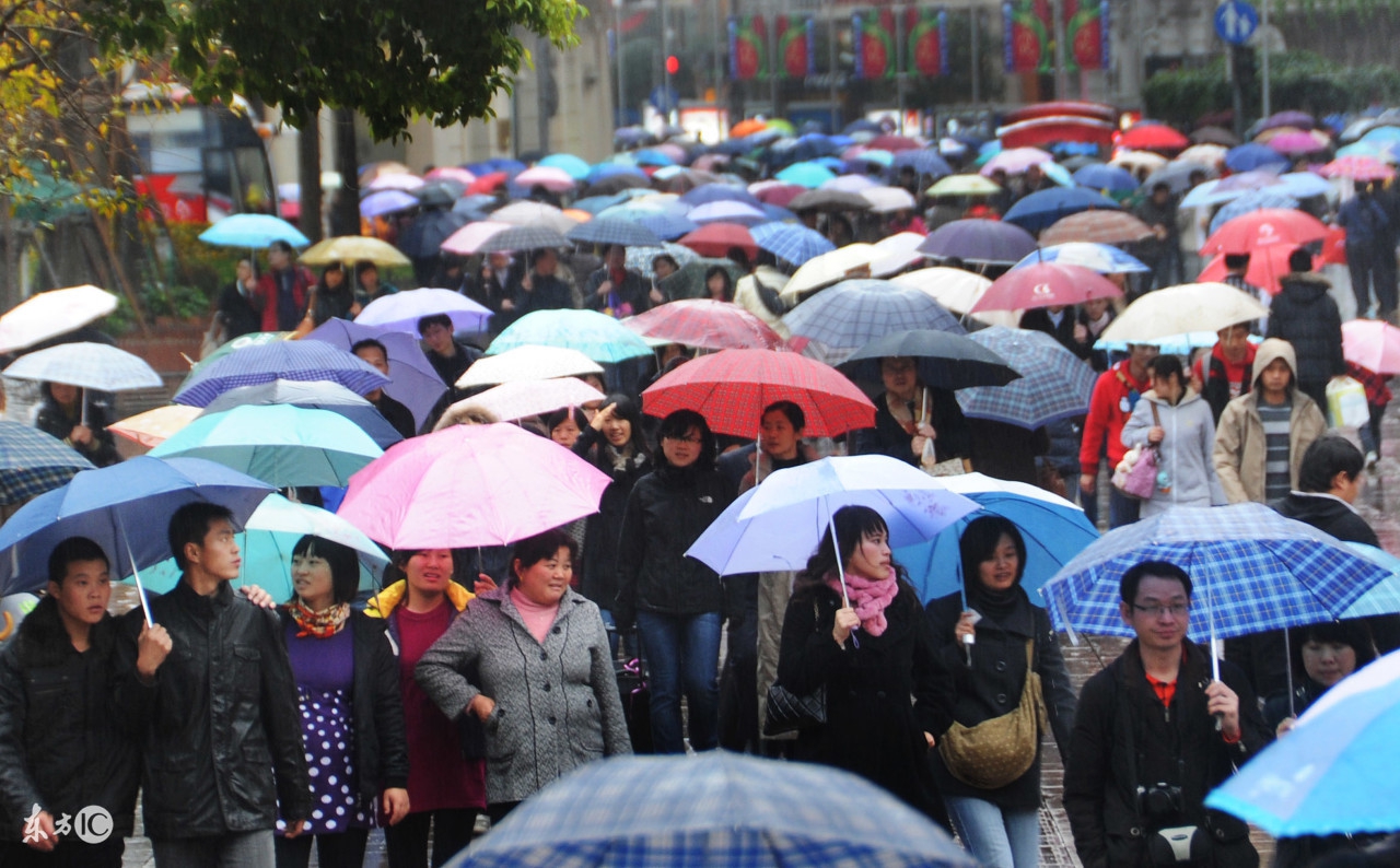 鑫盾提醒你：手机充不上电可能跟天气有关