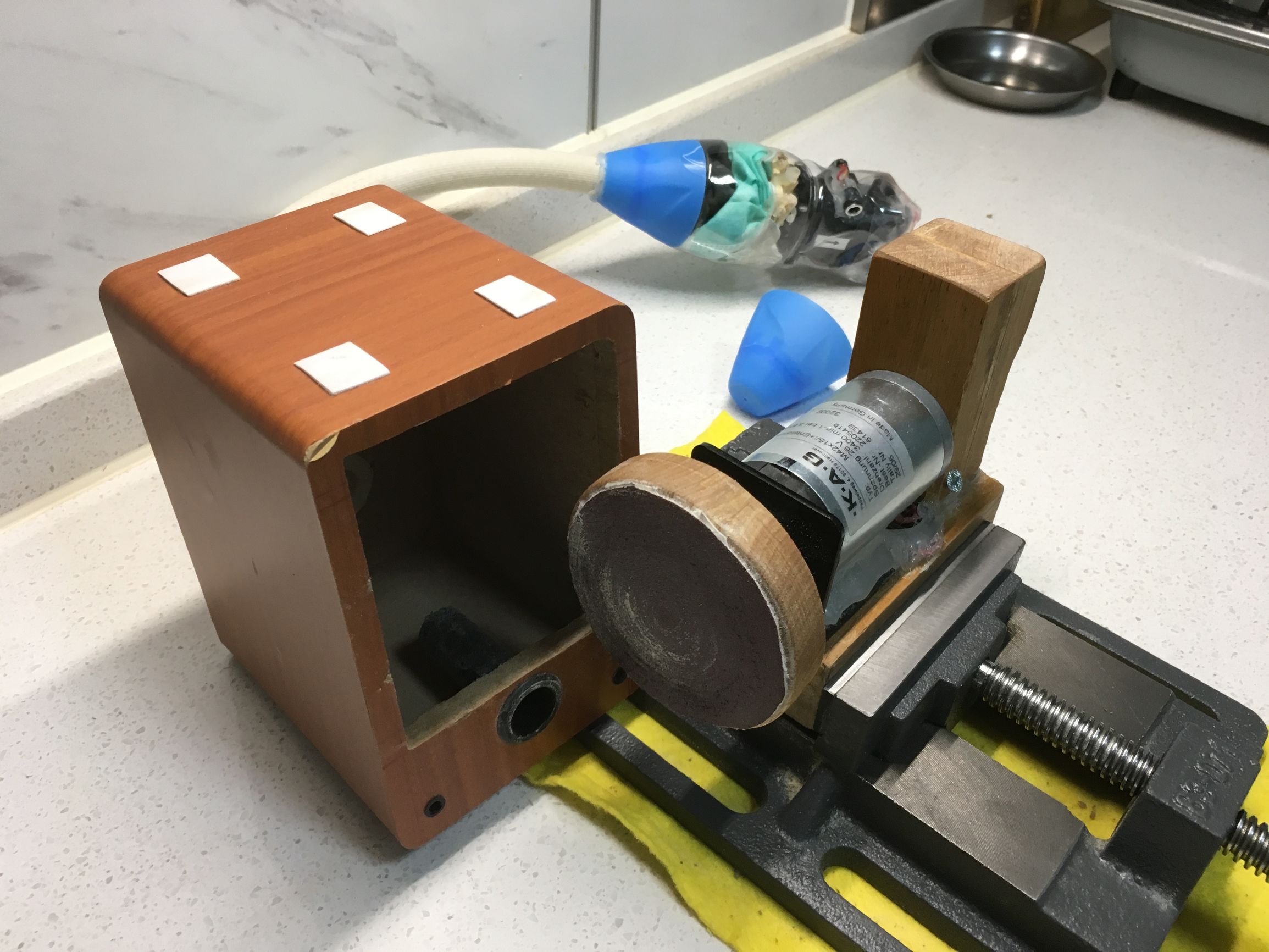 自制打孔集尘器diy,小型集尘器