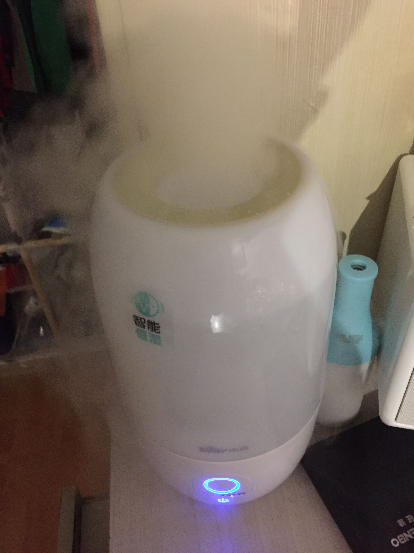 小熊加湿器拆卸图解,小熊智能恒温加湿器