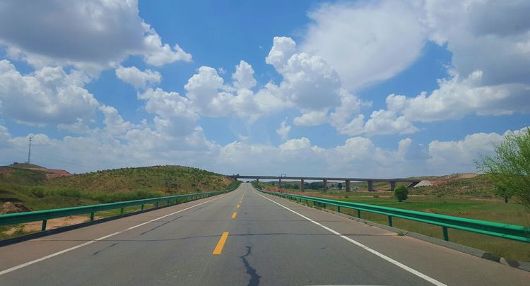 恩格贝沙漠自驾游,走进原始森林房车游记