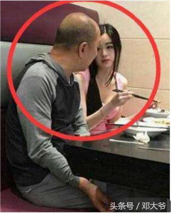 韩国街头清一色服装,韩国街头拉风衣服