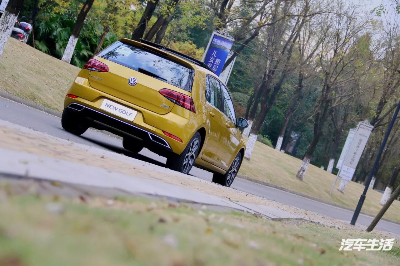 高尔夫7.5代rline与8代rline,开了半年的高尔夫