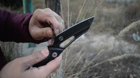 设计怪异的歪把子直刀好用吗？MAXACE军团系列直刀横向评测