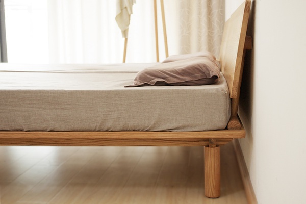 白橡木和红橡木哪个木纹清晰,家具红橡木好还是白橡木的好