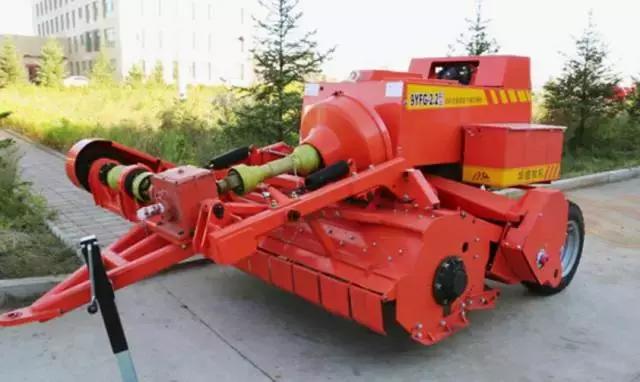 老司机教你开收割机,老司机操作收割机