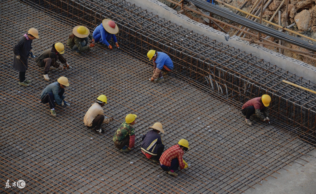 作为施工员该怎么样去管理工地,作为施工员发生质量问题如何处理