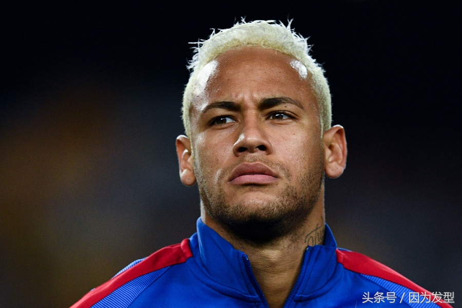 内马尔巴黎圣日耳曼发型,内马尔激情绿茵发型