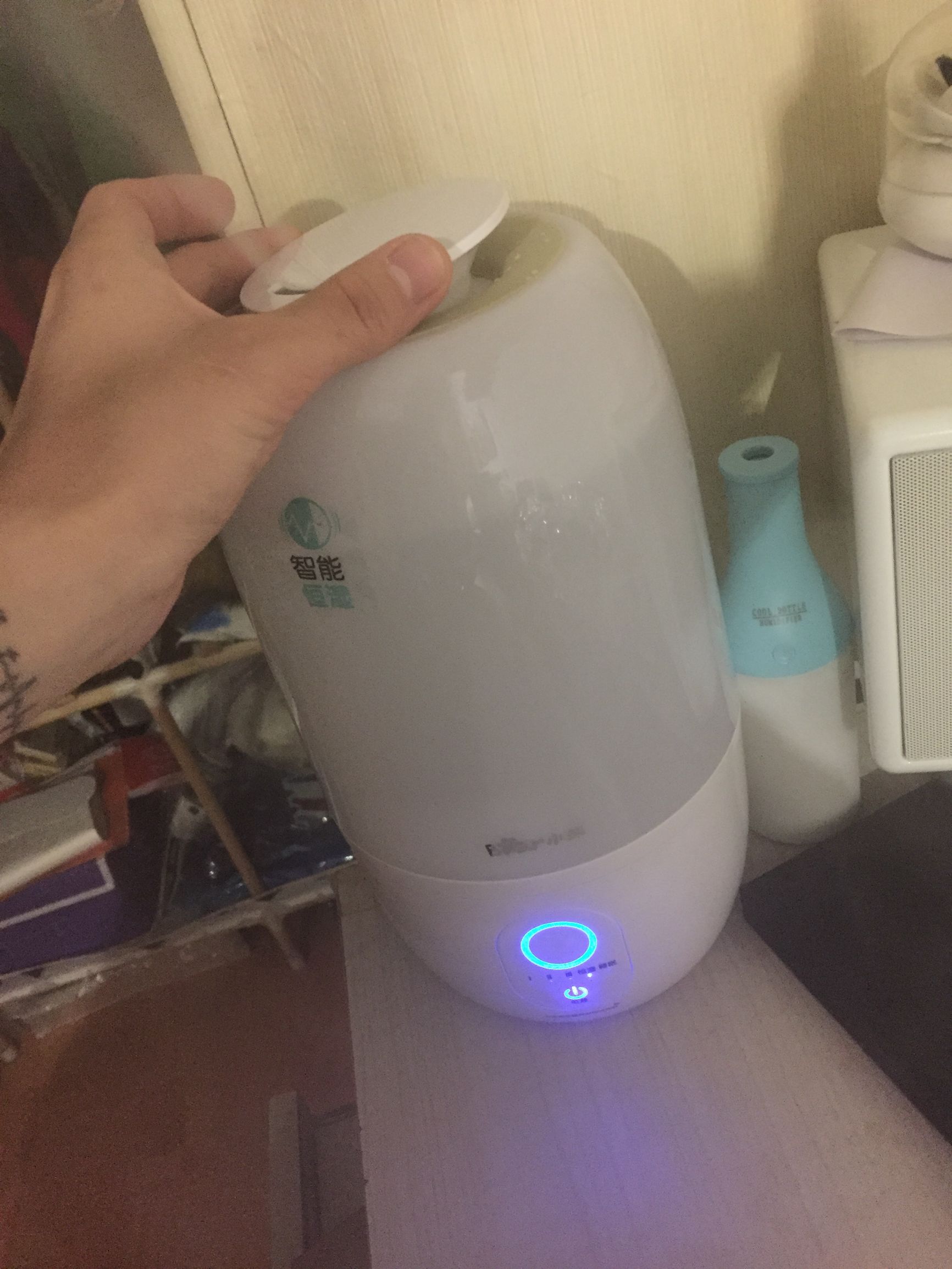 小熊加湿器拆卸图解,小熊智能恒温加湿器