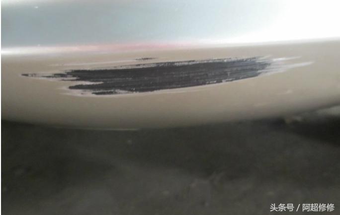 车辆刮蹭漆面修复价格,车身漆面小刮伤修复