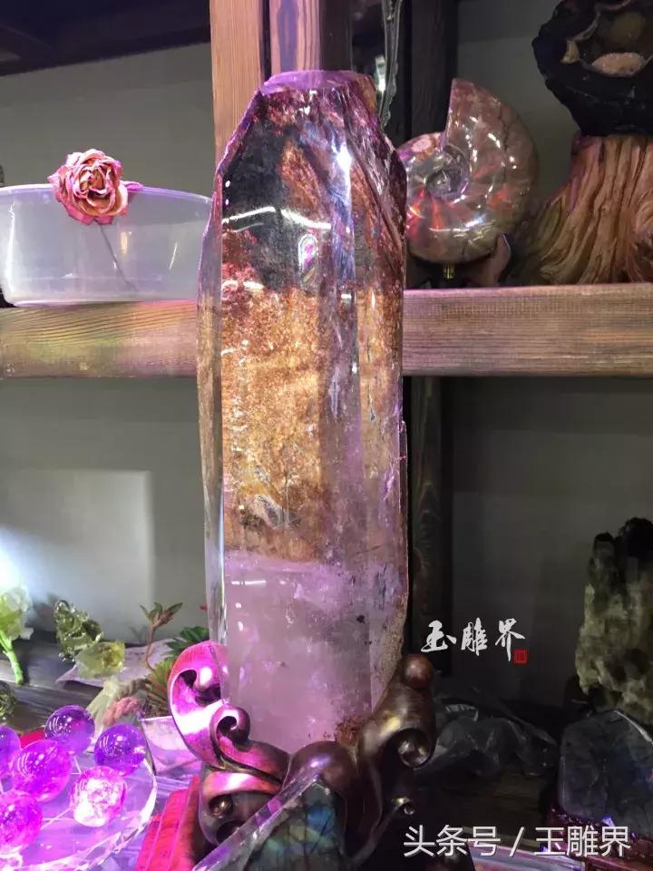 天然水晶怎么看出来该不该消磁,天然水晶石的价值在哪能鉴定