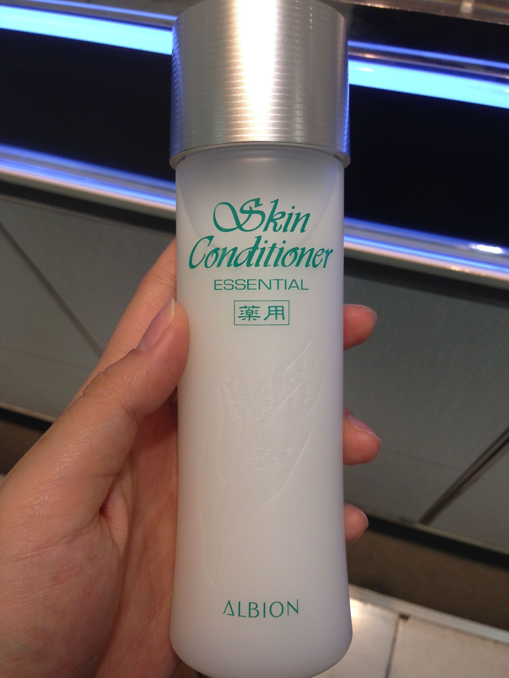 17岁爽肤水推荐混油皮,20款爽肤水红黑榜