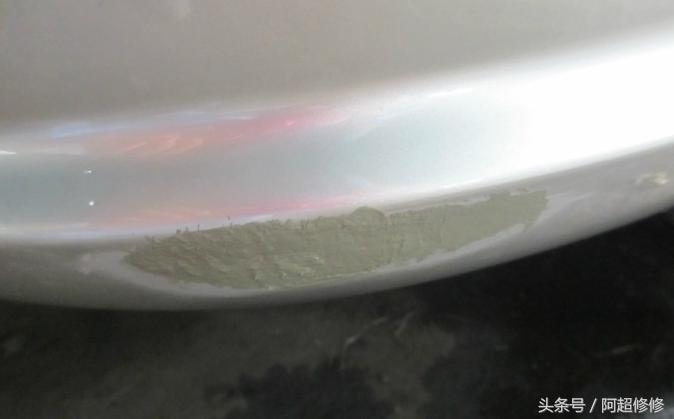 车辆刮蹭漆面修复价格,车身漆面小刮伤修复