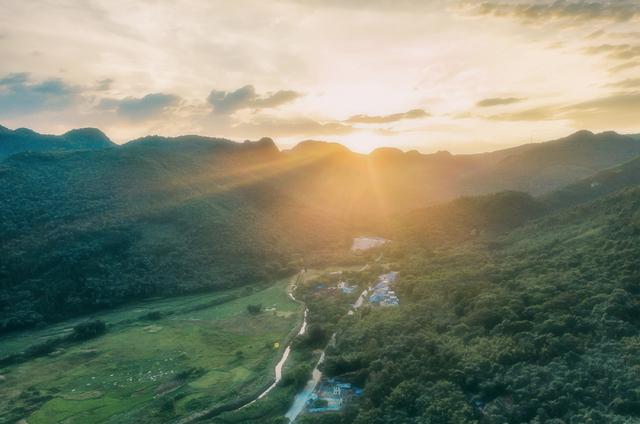 空山有灵，漫步阡陌