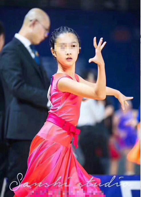 马伊琍的女儿舞蹈冠军,马伊琍最近女儿跳舞视频