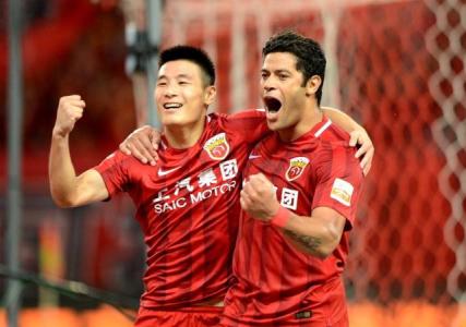 3年60亿夺0冠！上港四大皆空，粤媒：2017年中国足球最大的笑话