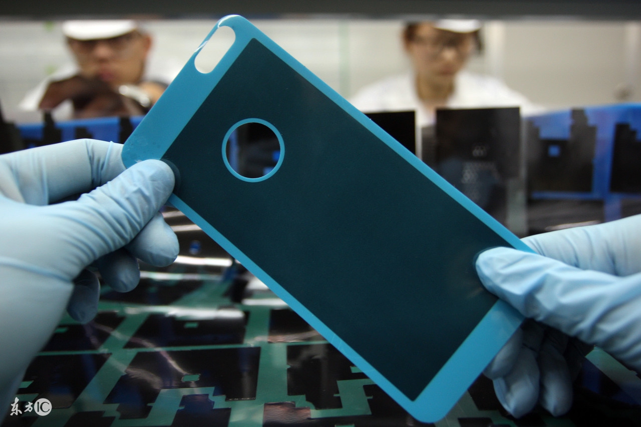 oppofindx3钢化膜好还是水凝膜,手机水凝膜与钢化膜的优缺点