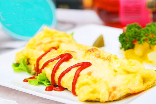 小孩子牙齿长黑渍怎么治疗,儿童牙齿有黑渍要去看医生吗