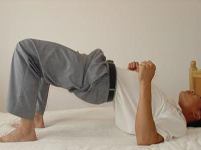 腰椎病久治不愈的方法,腰椎病引起腿疼走不了路