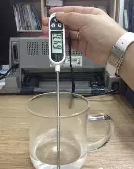 天气再冷，过烫的食物也别急着吃，一不小心就……