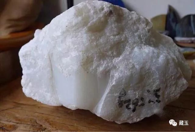 和田玉最简单的产地鉴别图片,辨别和田玉产地最简单的方法