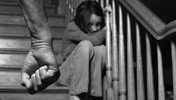 虐童事件如何预防,虐童事件如何保护孩子