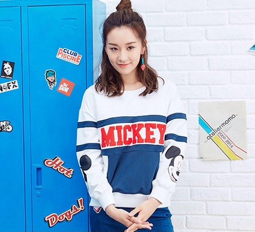 韩国连帽卫衣搭配外套,卫衣怎么搭配冬天女