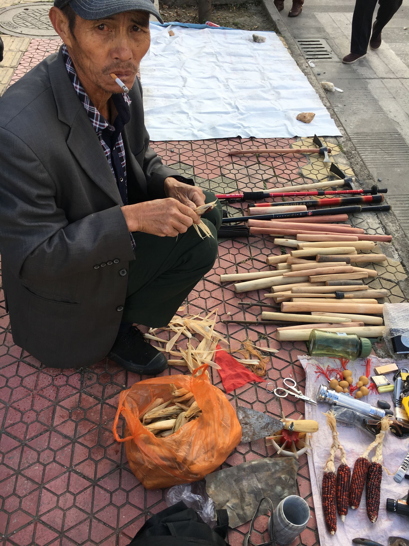 带你去看大理这些小众之地,大理二手家具旧货市场