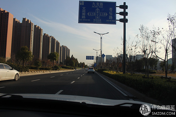 ar实景导航行车记录仪app,行车记录仪智能语音实景导航