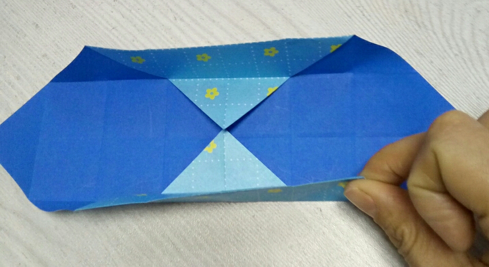 1张正方形折纸可以折什么,正方形折纸可以折什么东西