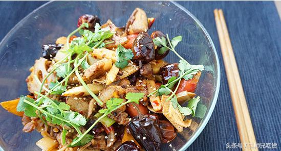 麻辣香锅用什么调料包做好吃,麻辣香锅准备哪些调料好吃