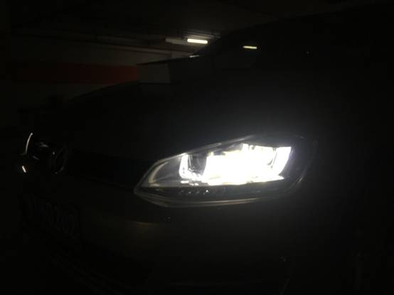 雪莱特氙气大灯安装,上班换灯泡