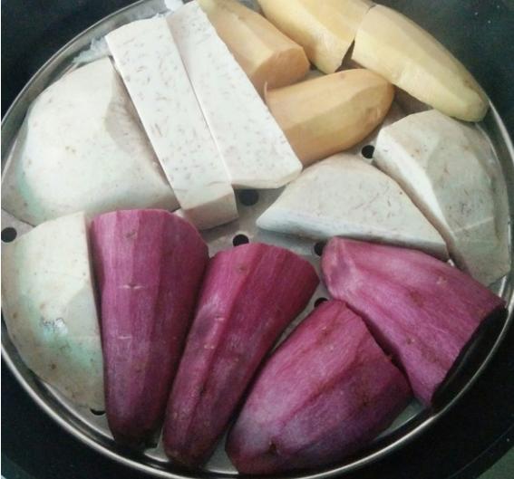 每次去店里都点一个菜吃好多米饭,糖水店芋圆哪种好吃