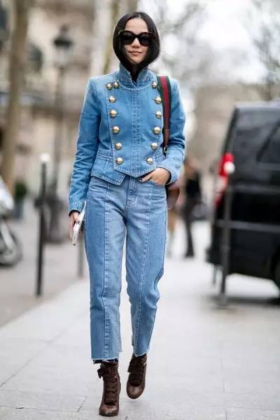 看不出腿型的牛仔裤,看起来腿不肥的牛仔裤