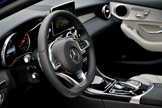 评测奔驰c300,试驾奔驰c300新款