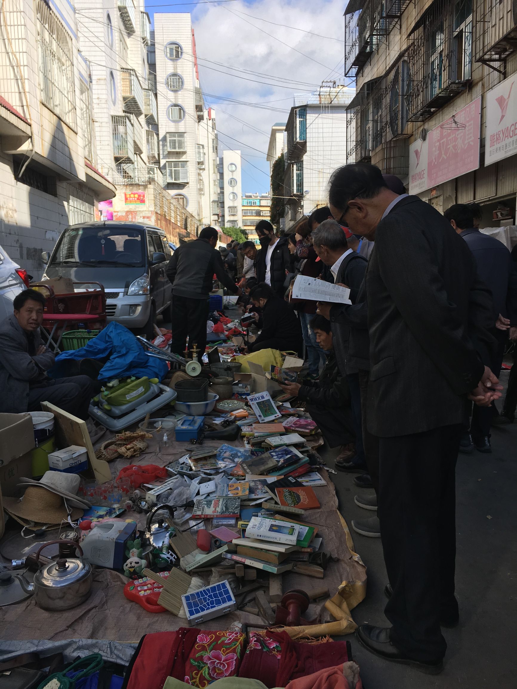 带你去看大理这些小众之地,大理二手家具旧货市场