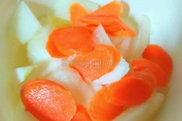 小孩晚上咳嗽白天不咳嗽食疗,晚上咳嗽厉害白天咳嗽轻食疗