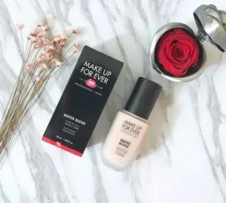 4款最值得入手的秋冬粉底液,好用到爆的粉底