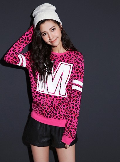 韩国连帽卫衣搭配外套,卫衣怎么搭配冬天女