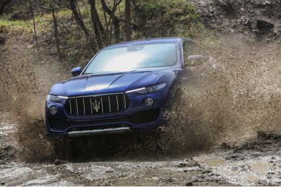 19年玛莎拉蒂88万,88万玛莎拉蒂豪车