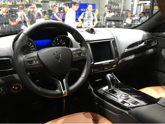 19年玛莎拉蒂88万,88万玛莎拉蒂豪车